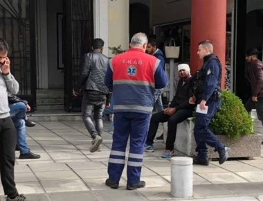 Θεσσαλονίκη: Νέα άγρια συμπλοκή παράνομων μεταναστών στο κέντρο της πόλης! (βίντεο)